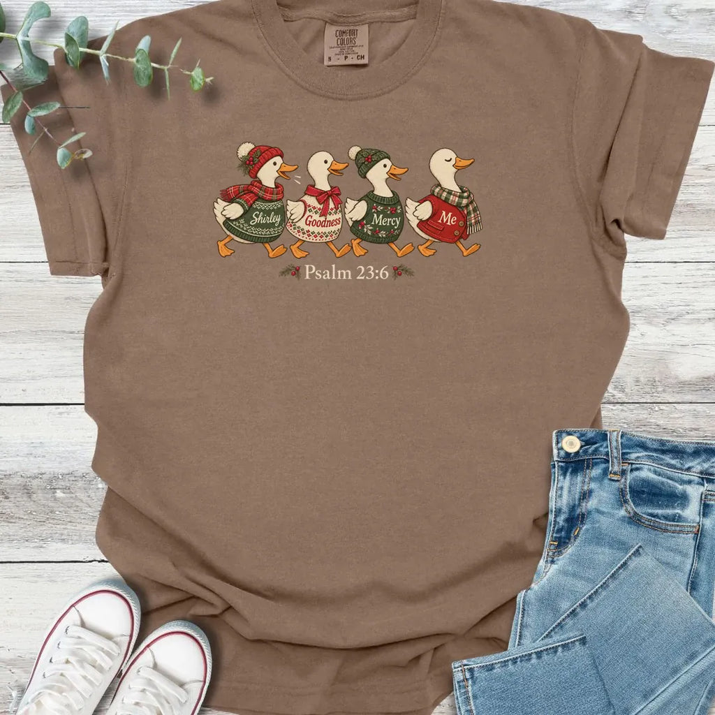 Christmas Chase T-Shirt product image 5