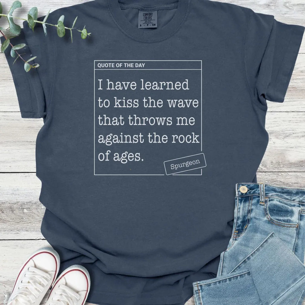 Kiss the Wave T-Shirt product image 6